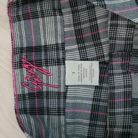Garage - Ladies Plaid Skort - Size 1 - Picture 2 of 5